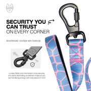 Luneez Cleo Dog Leash – pink and blue giraffe print